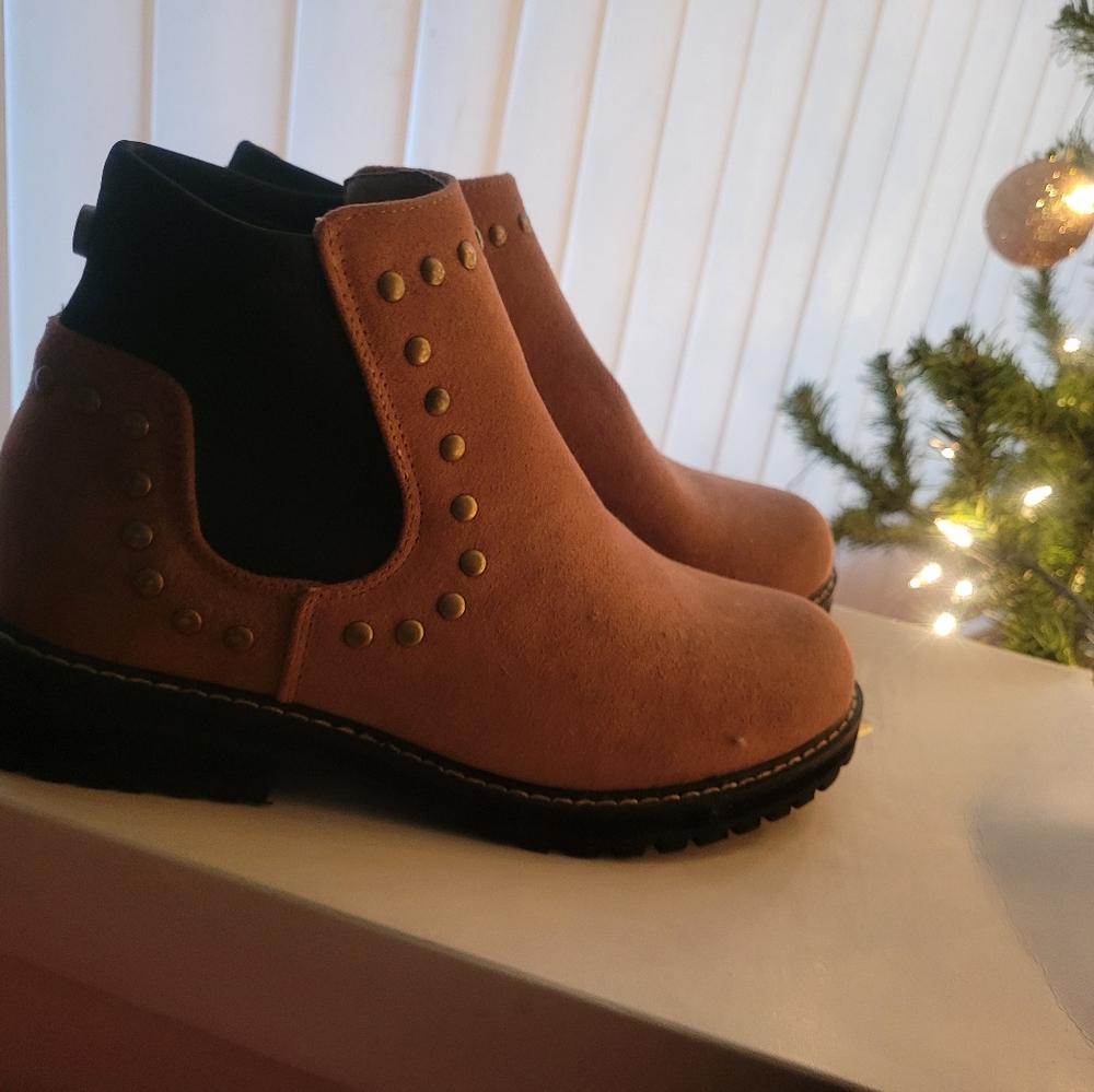 Womens boots